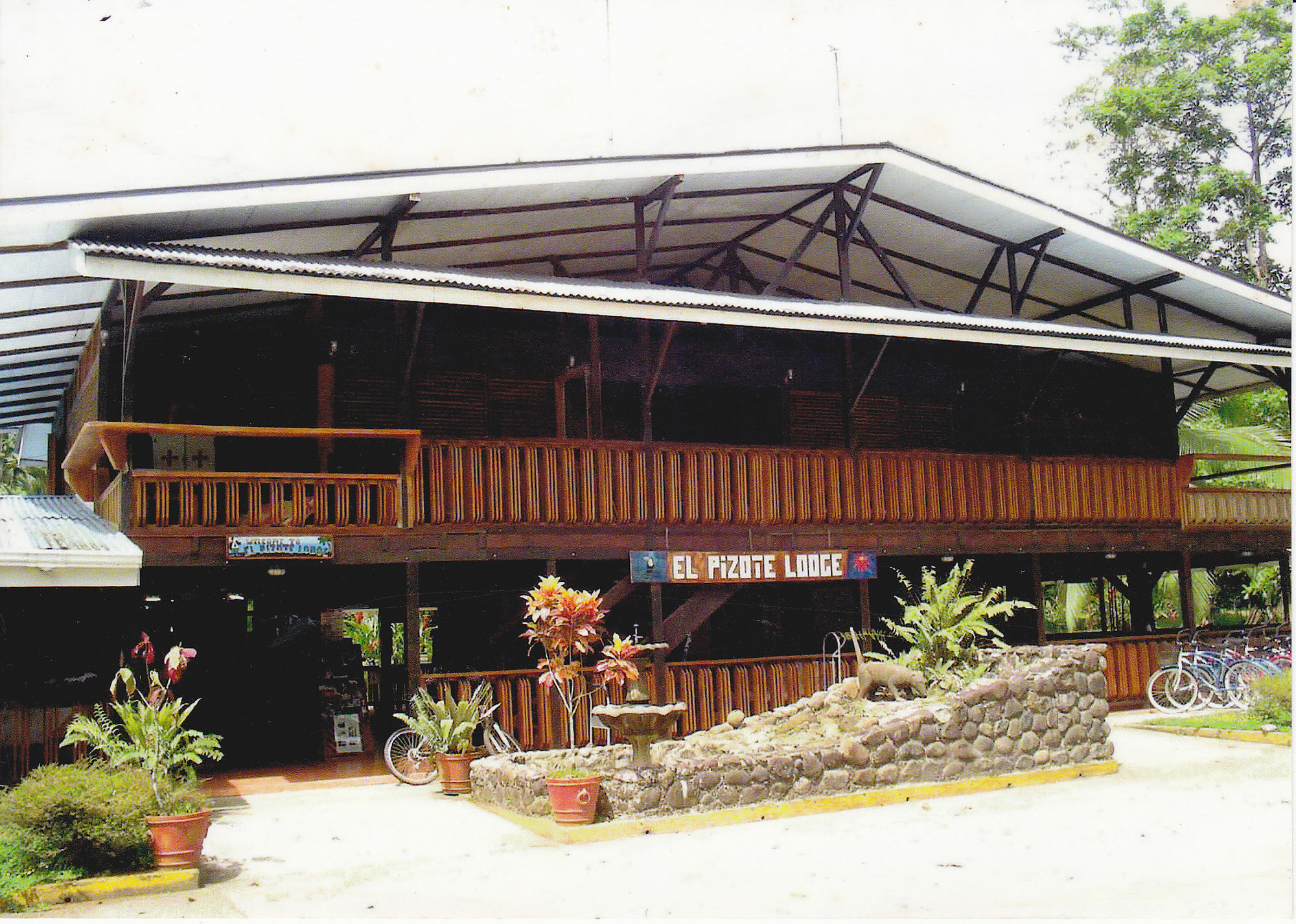 Lodge Pizote