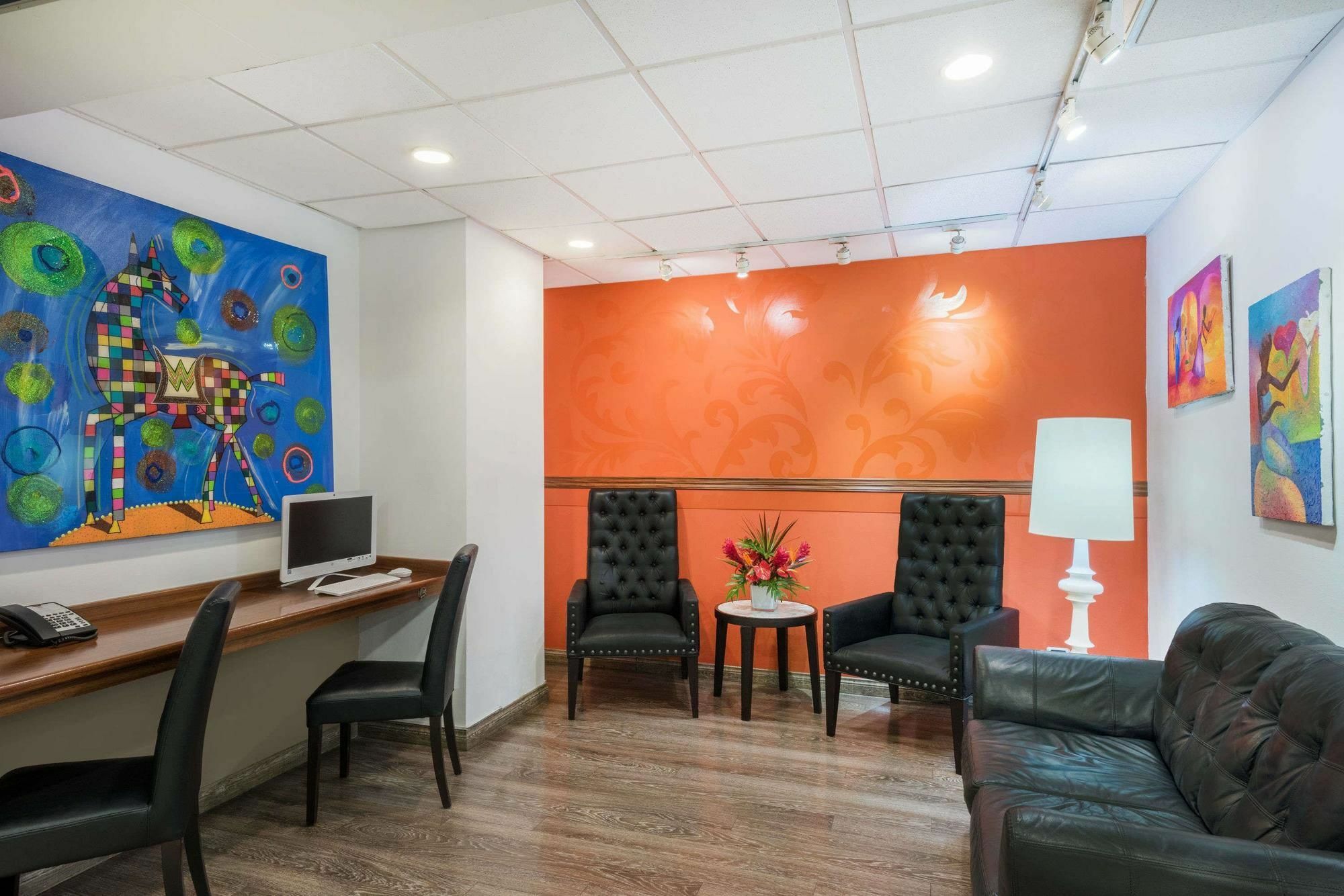 Tryp By Wyndham Sabana Hotel 4*