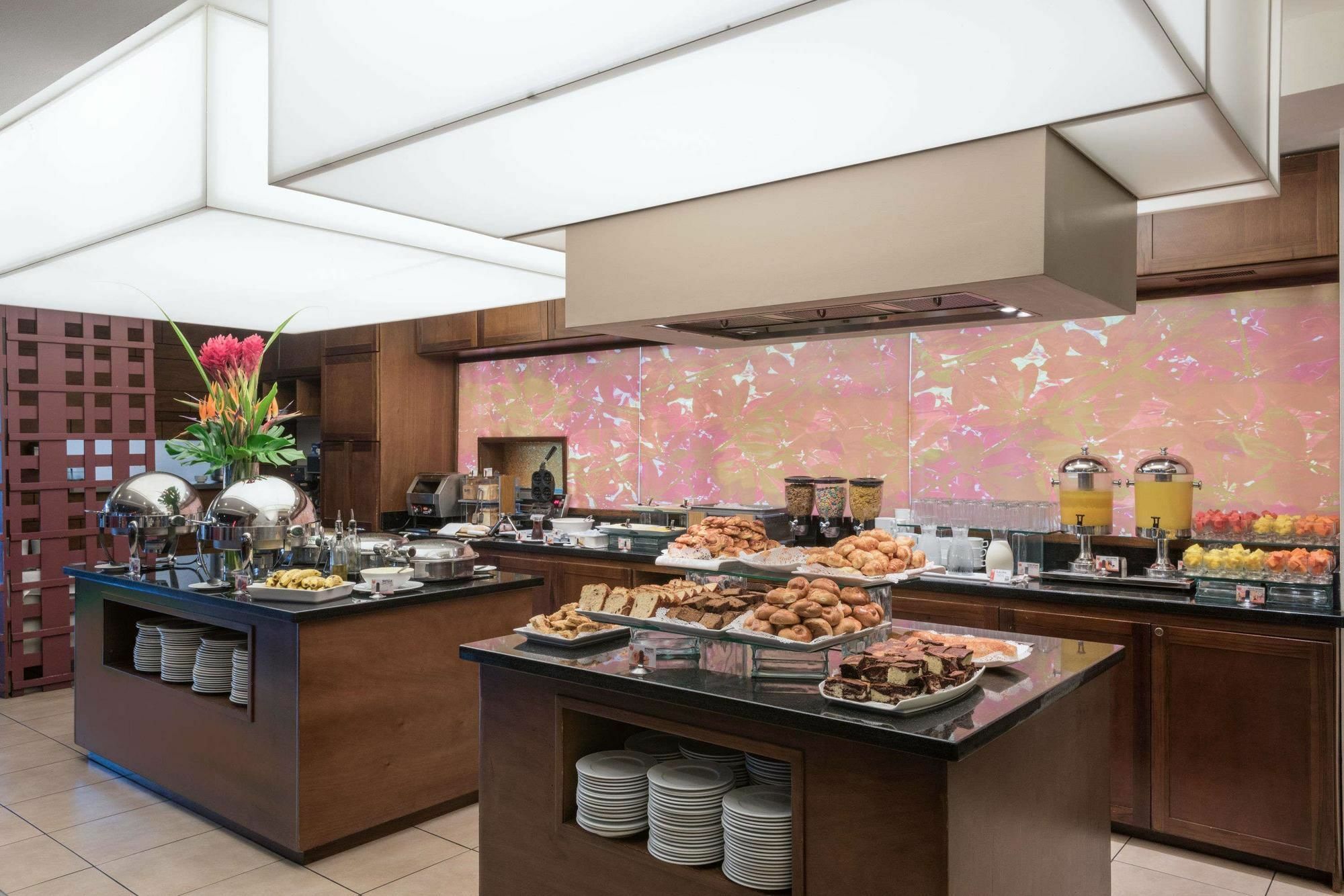 Tryp By Wyndham Sabana San Jose (San Jose)