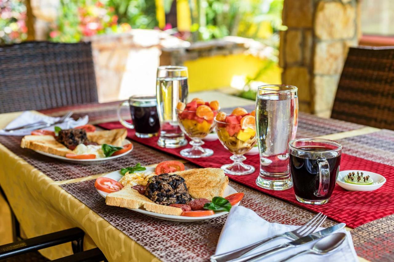 La Terraza Bed & Breakfast 3*
