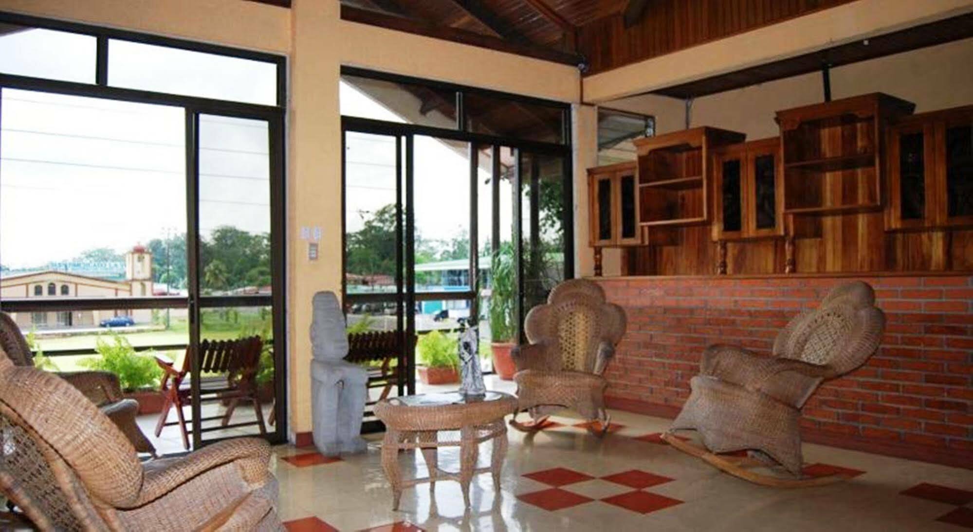 Hotel El Bambu Sarapiqui
