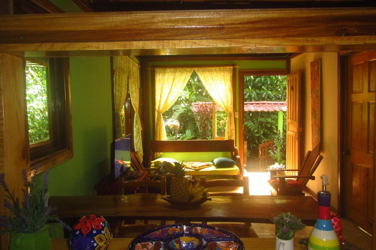 Casa Chilamates Holiday home *