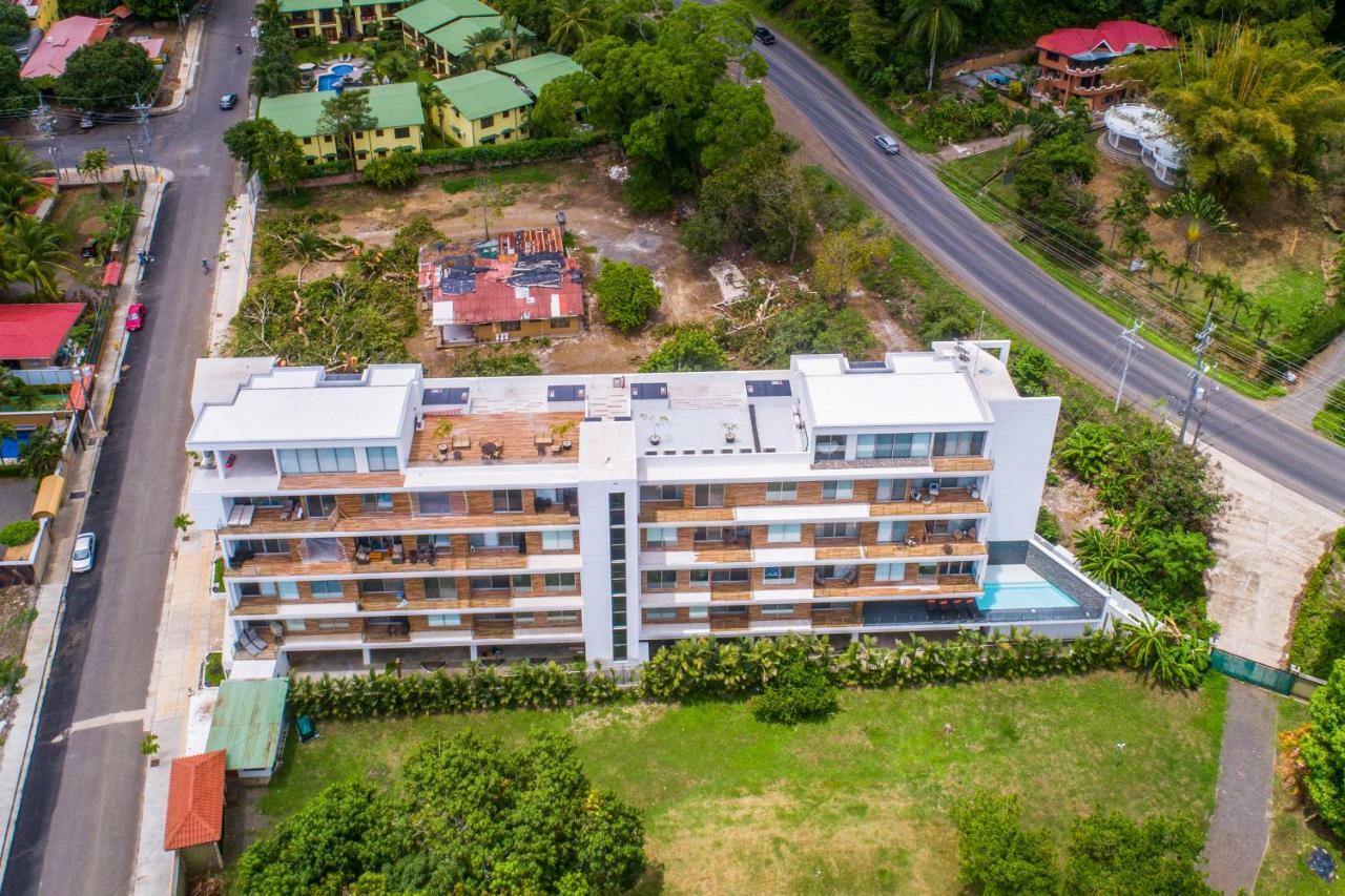 Sunset Blvd 402 Apartment *