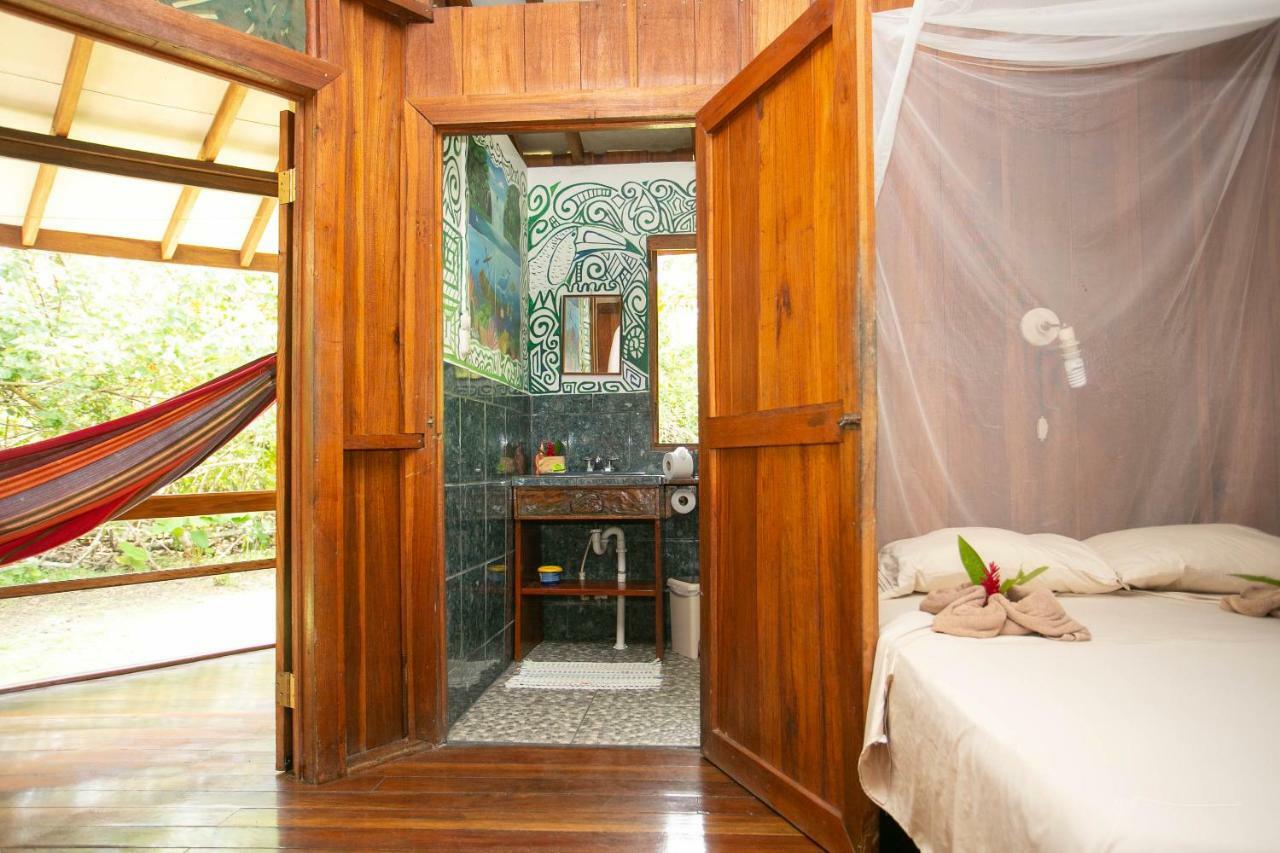 Ache Lodge Cahuita