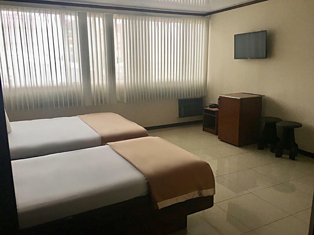 Hotel Ambassador