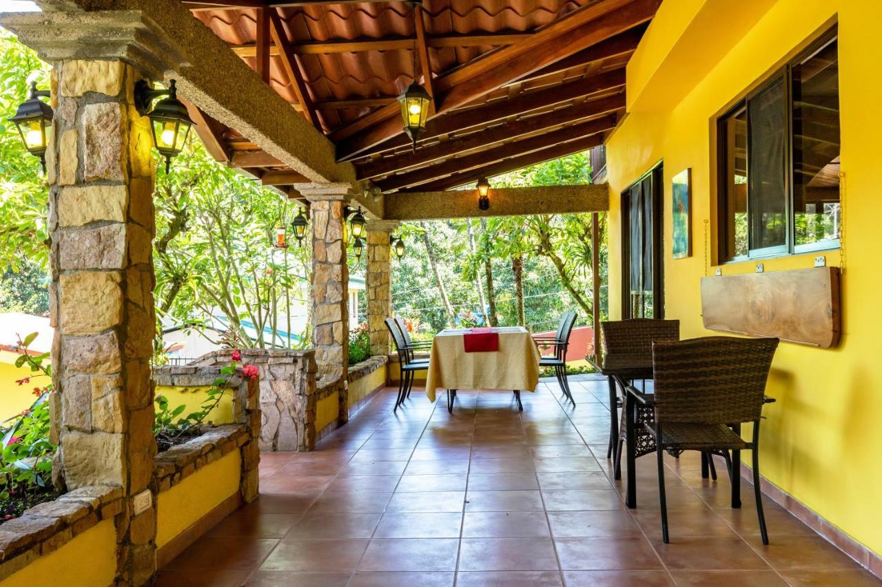 La Terraza 3*