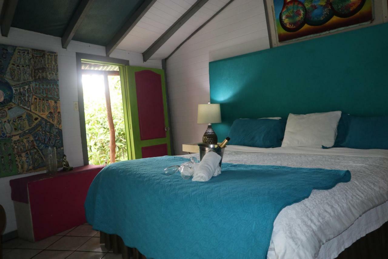 La Tropicale Lodge *