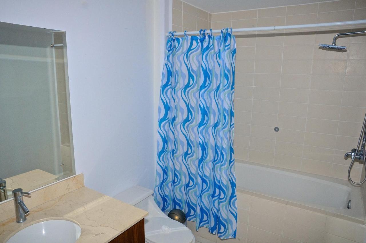 Condominio 8vo Piso, Bay *