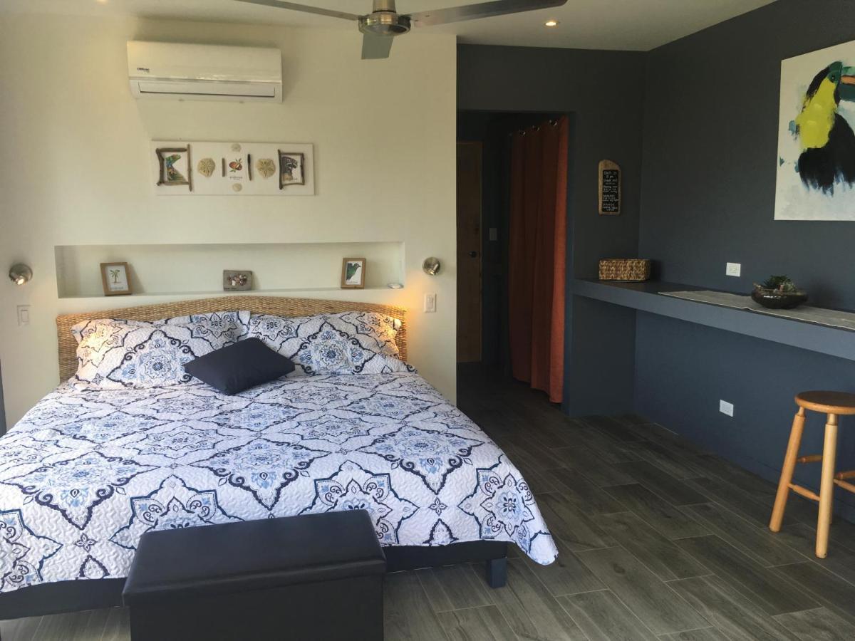 La Colina Pura Vista Bed & Breakfast 3*