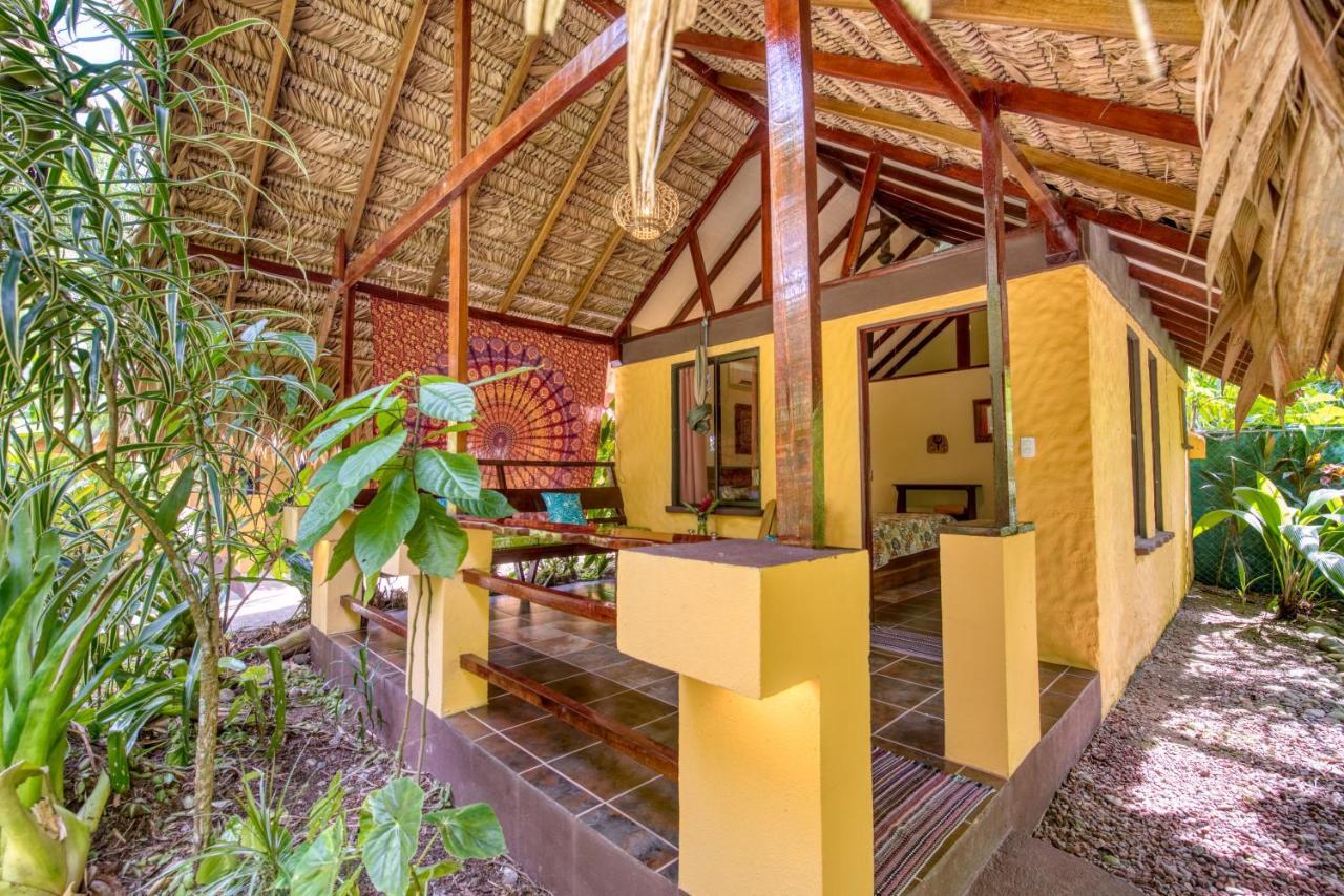 Caribe Town Lodge