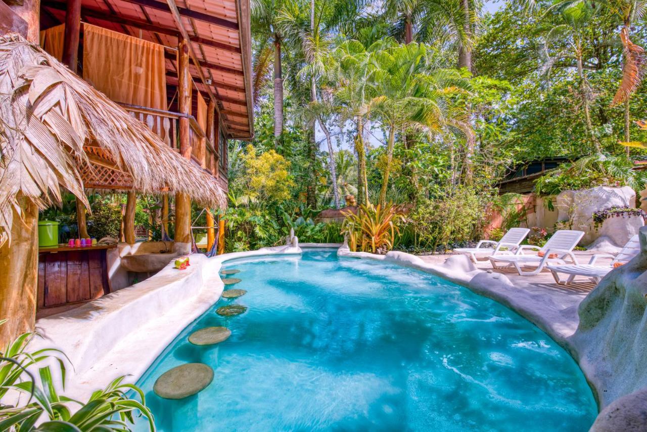 Lodge Caribe Town