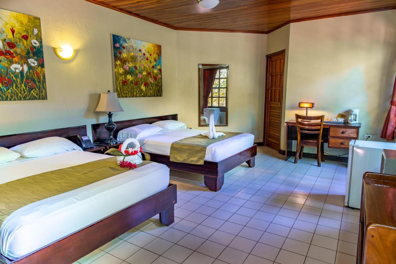 South - Beachfront Hotel 3*