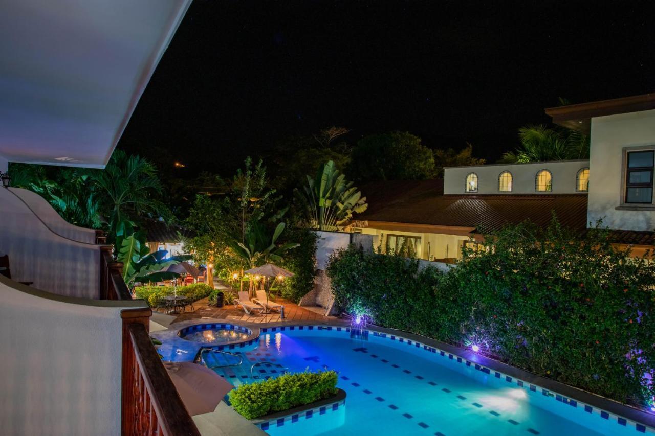 South - Beachfront Hotel