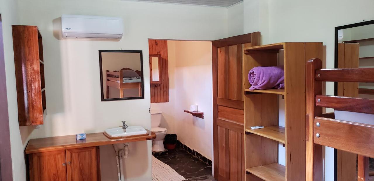 Cabinas Pura Vida Tour Operator Hotel Drake Bay