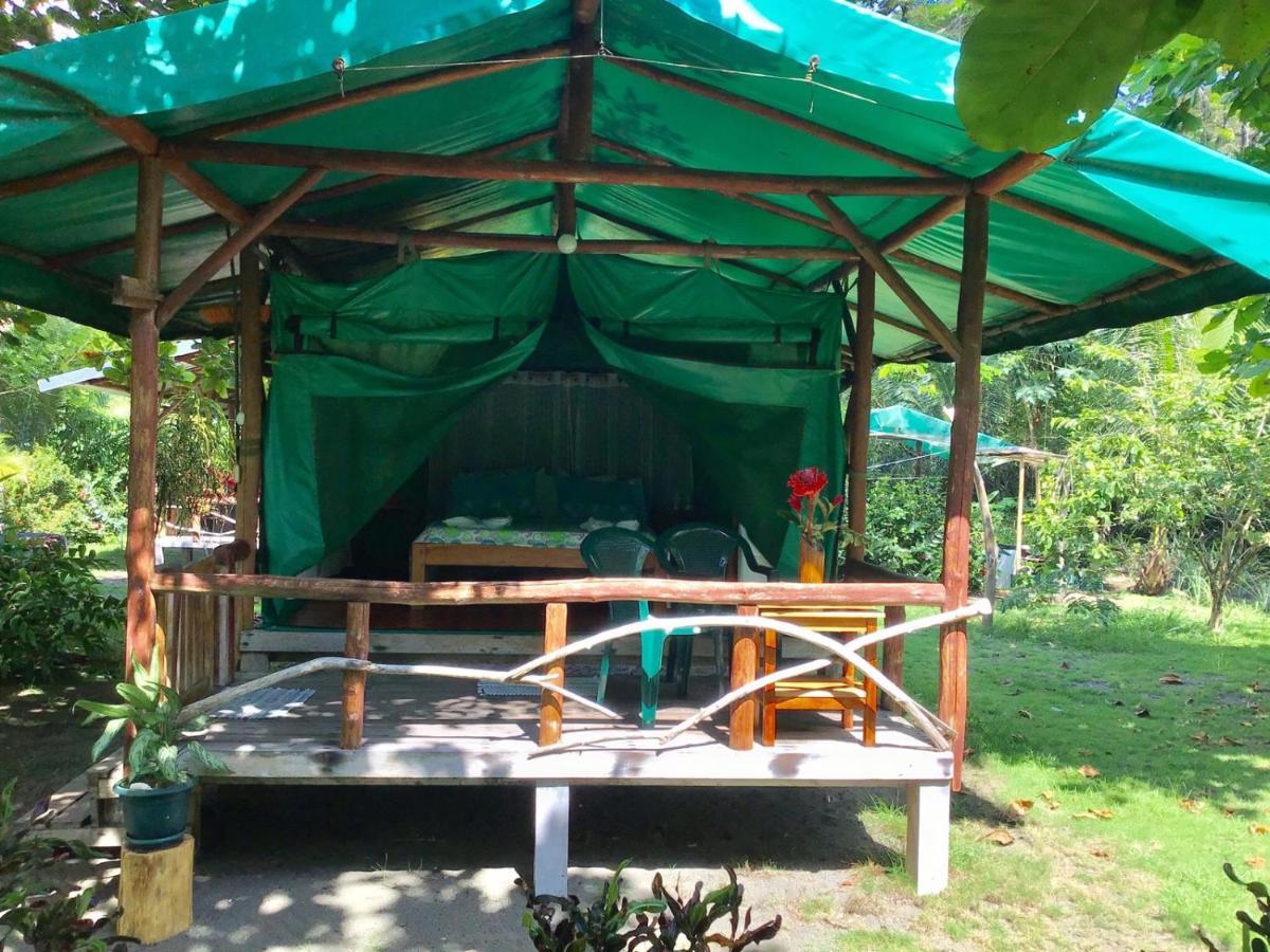 Bed & Breakfast Waleskas Place Puerto Jimenez
