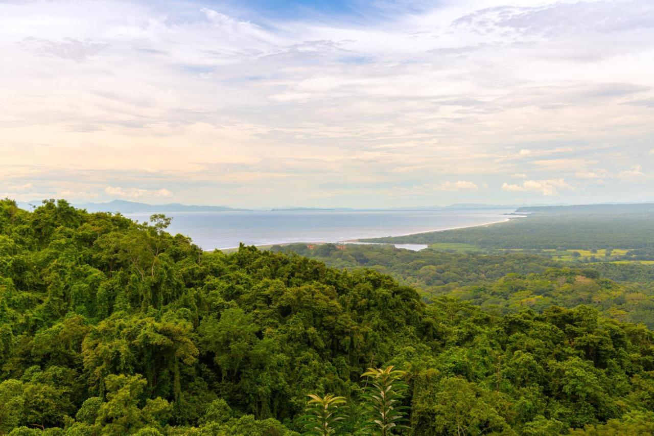Lapas Jungle Village Resort