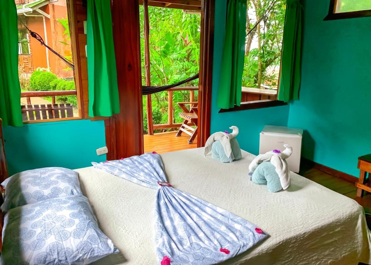 Cotingas Ocean View Lodge Drake Bay