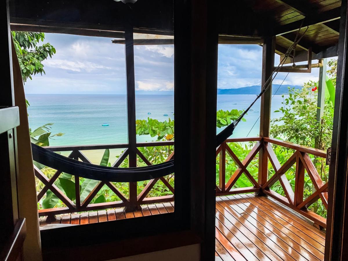 Cotingas Ocean View * Drake Bay