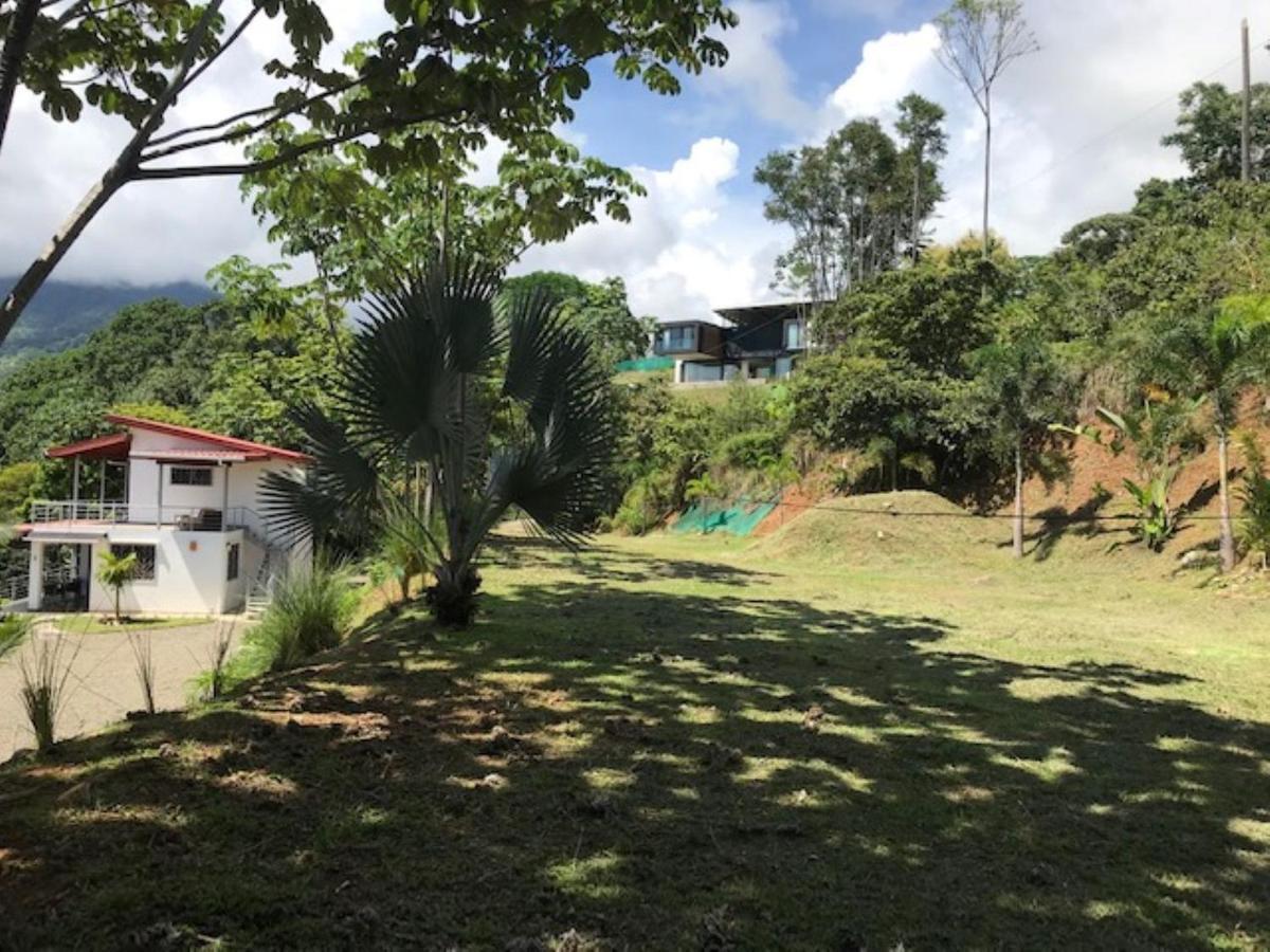 Lambeau 3 Ocean View - 2br 3 Ba Villa