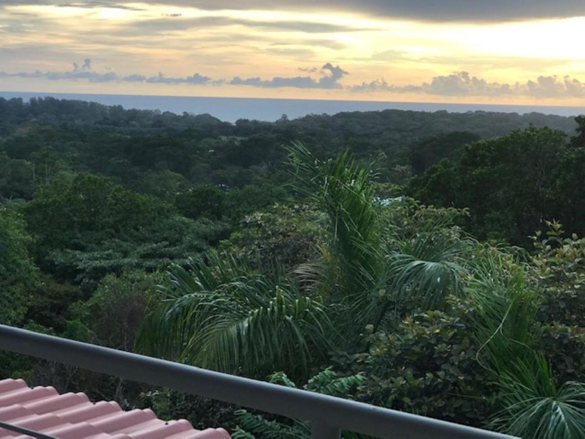 Villa Lambeau 3 Ocean View - 2br 3 Ba Uvita
