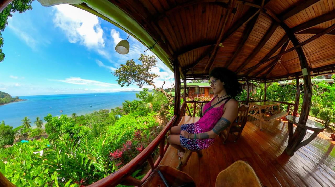 Cotingas Ocean View *