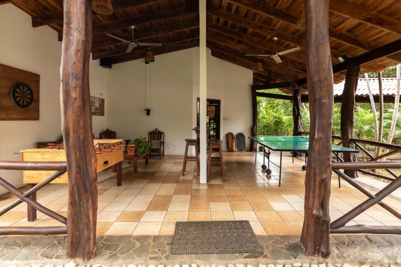 Hotel Cabinas Olas Playa Avellana