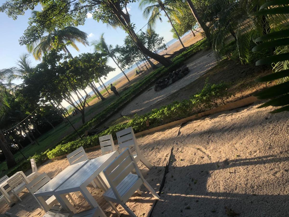 Hostel Casa Aura: Beachfront Premium *