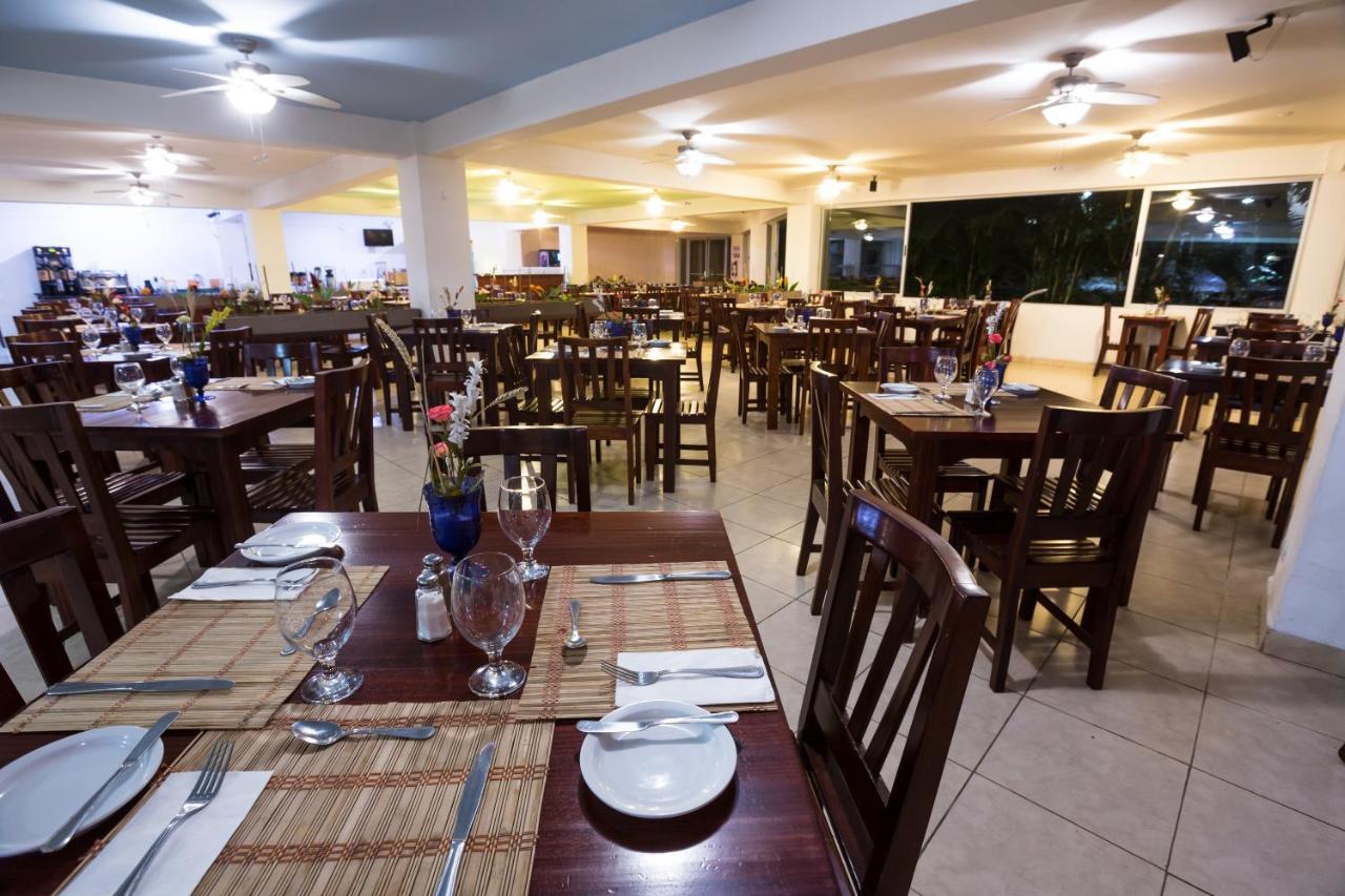 Arenas En Punta Leona Hotel 4*