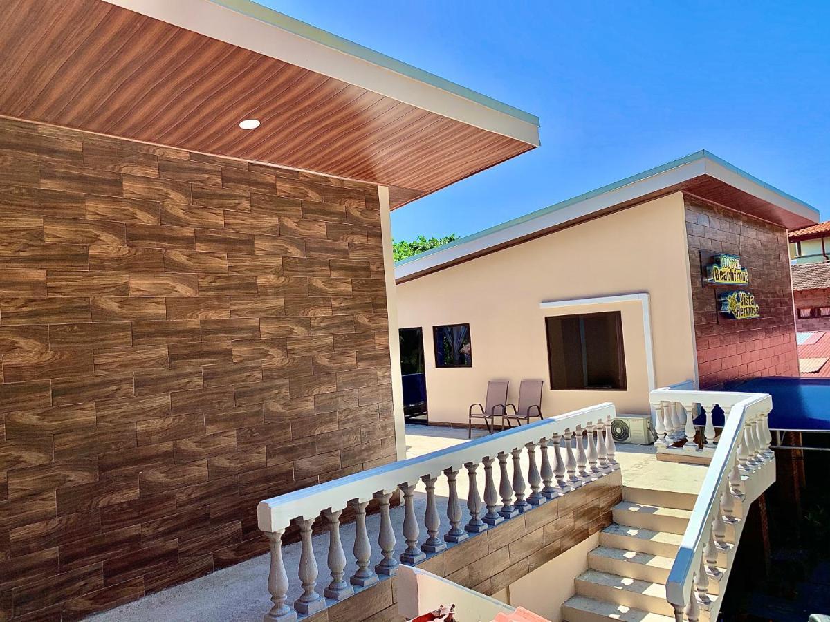 Beachfront Vista Hermosa Jaco