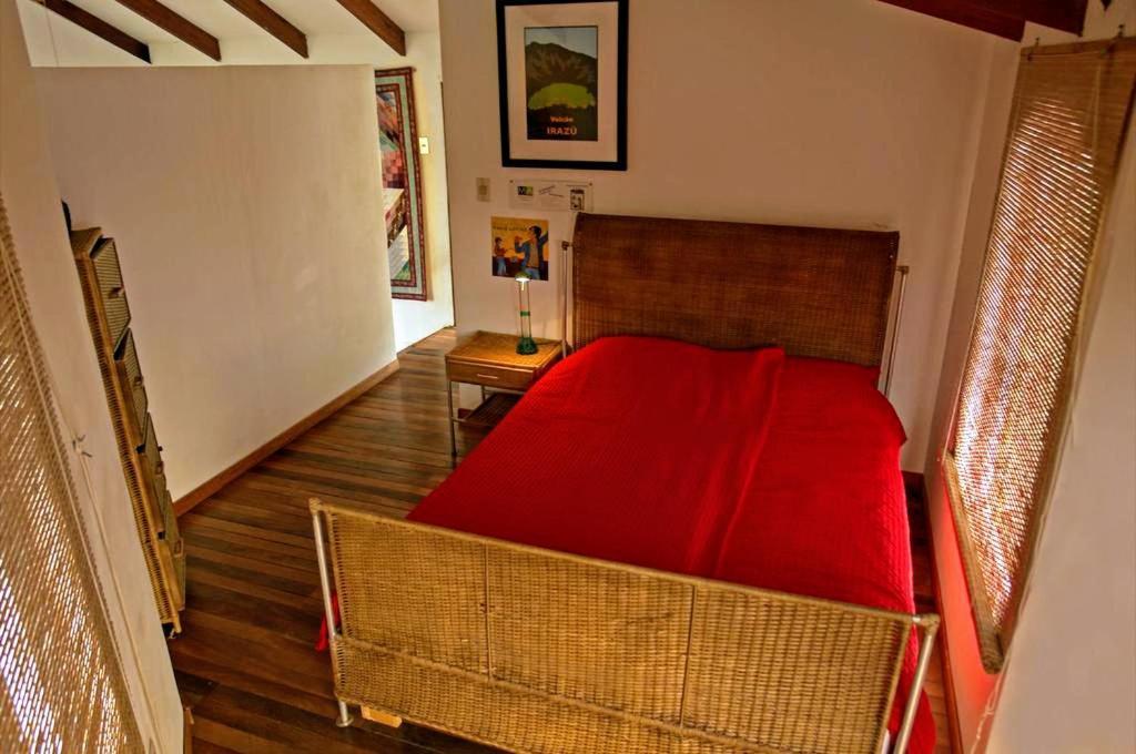 Hotel Orosi Lodge