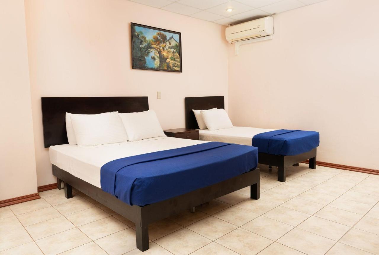 Hotel Hotel Puntarenas Beach 4*