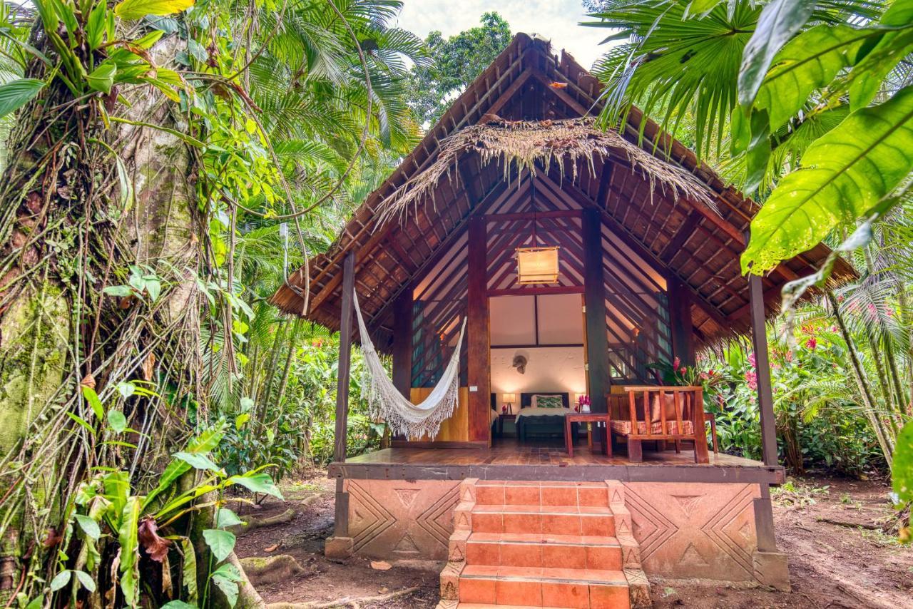 Shawandha Lodge *