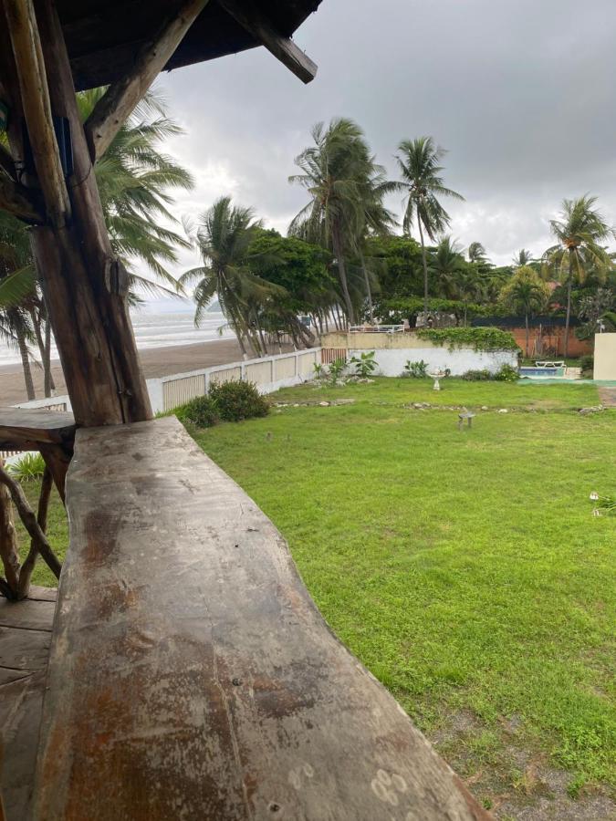 Gallina E Palo Beachfront 4*