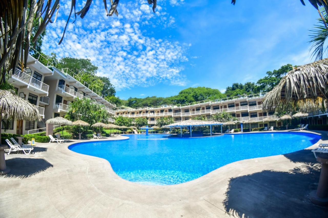 Hotel Arenas En Punta Leona Playa Agujas