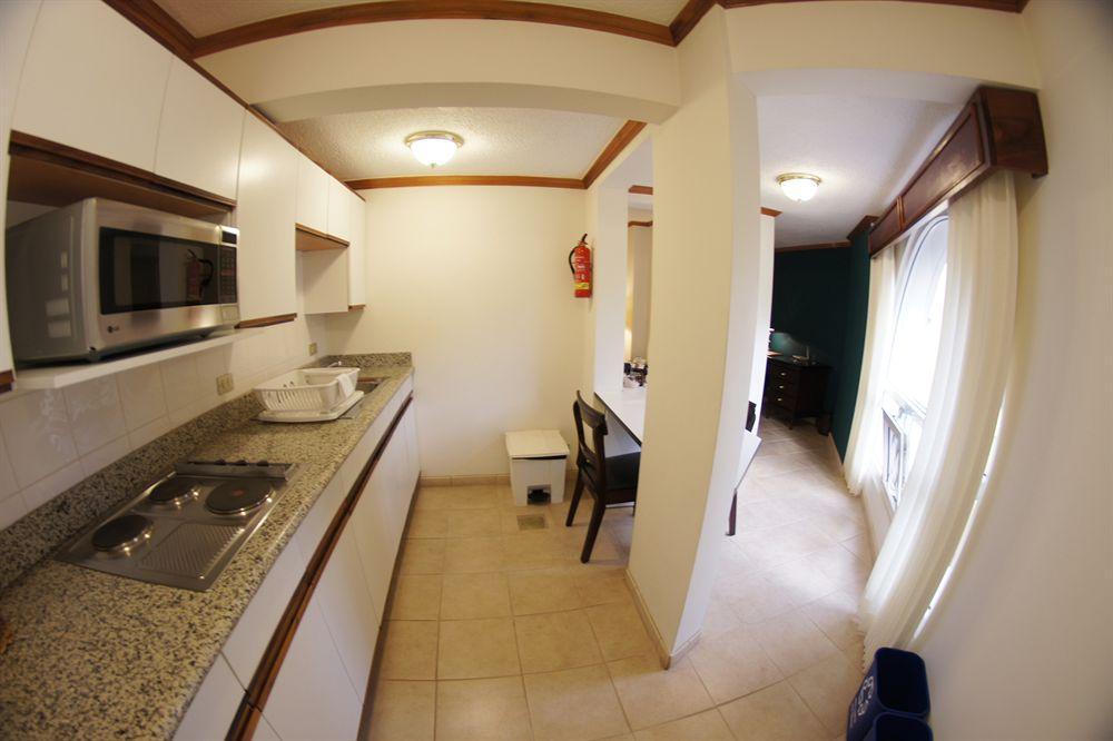 Apartotel & Del Rio Hotel 4*