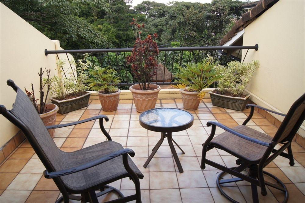 Hotel Apartotel & Del Rio