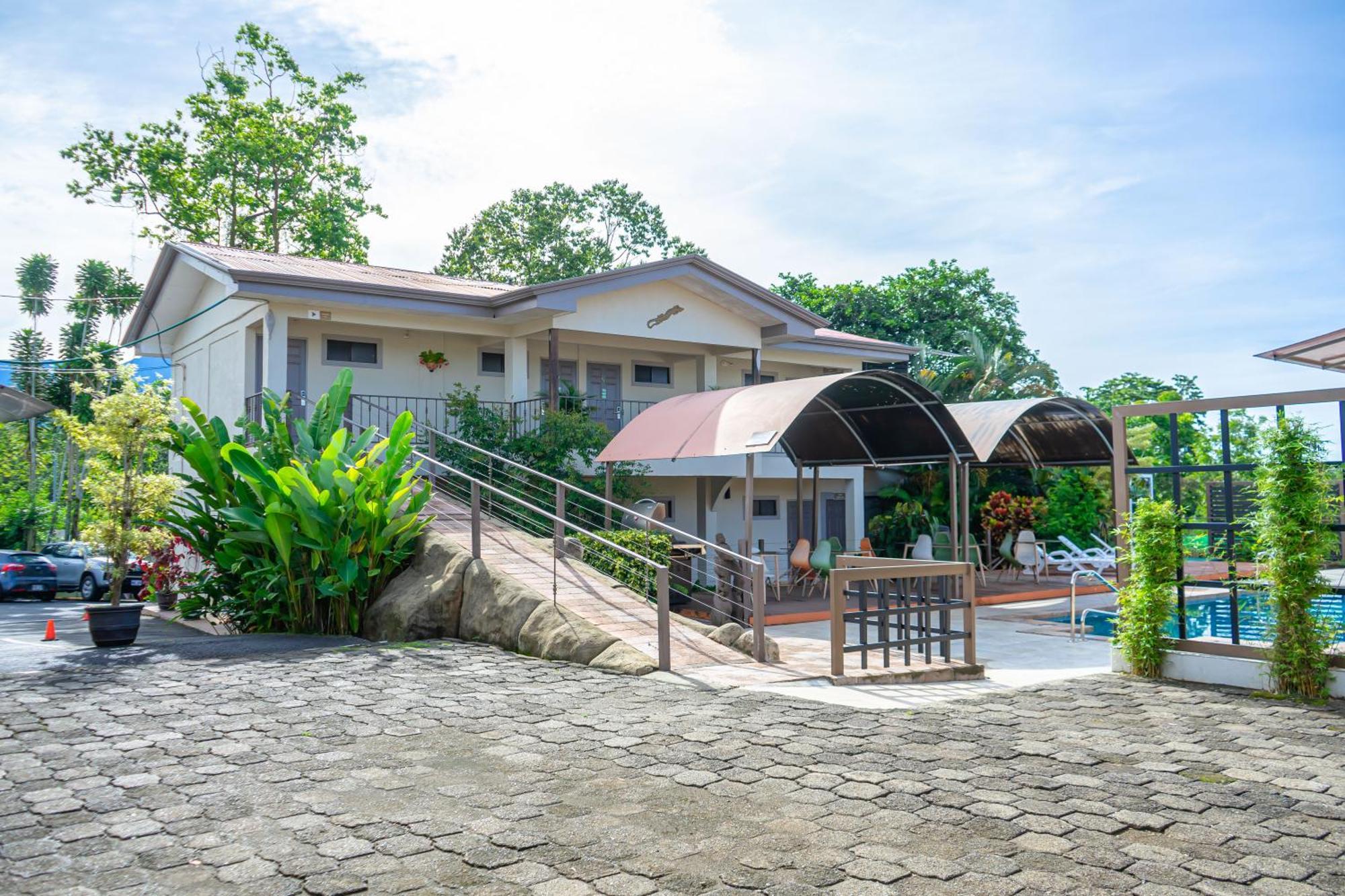 Zima Hotel 4*