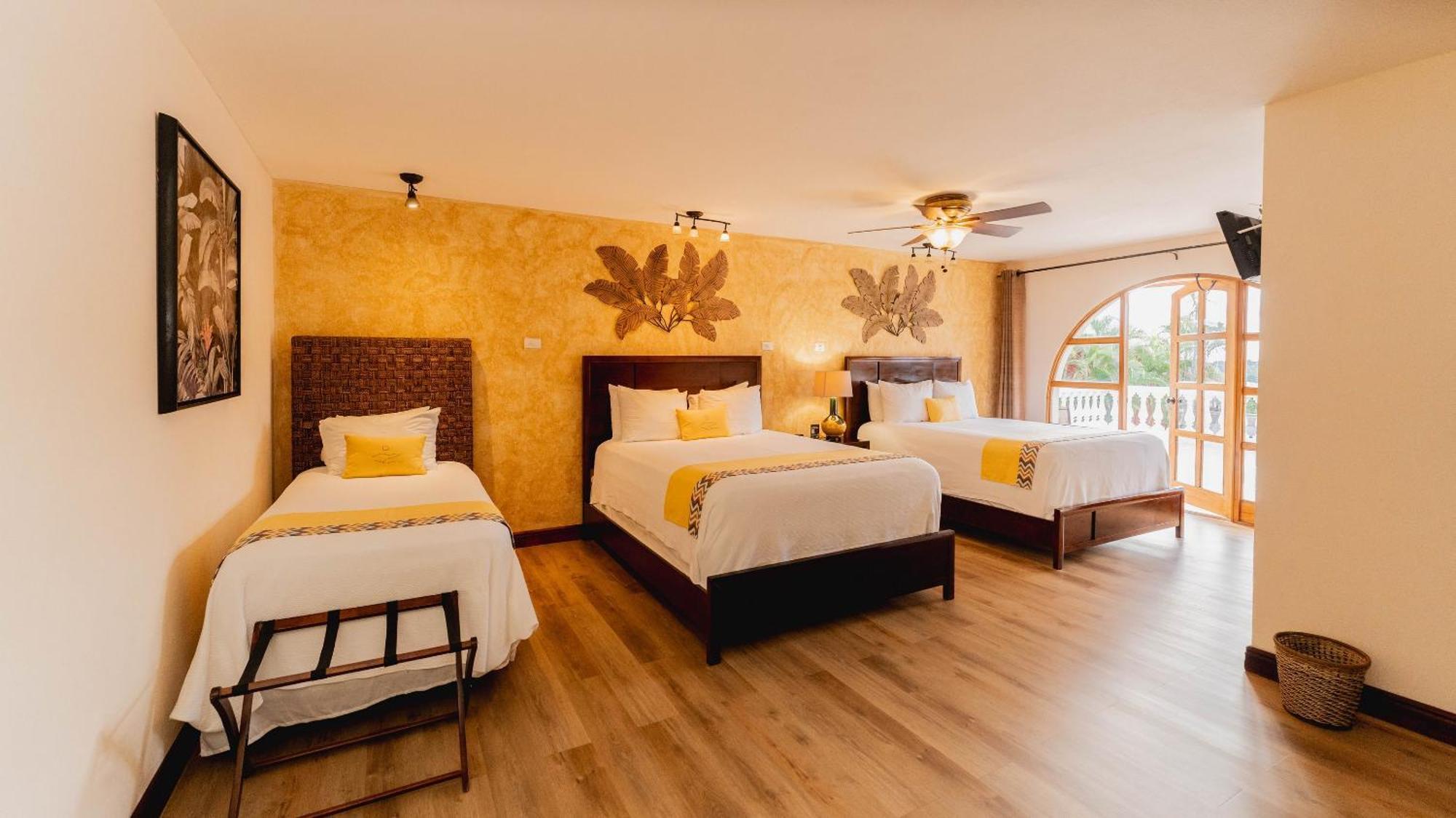 Buena Vista Chic Hotel 4*