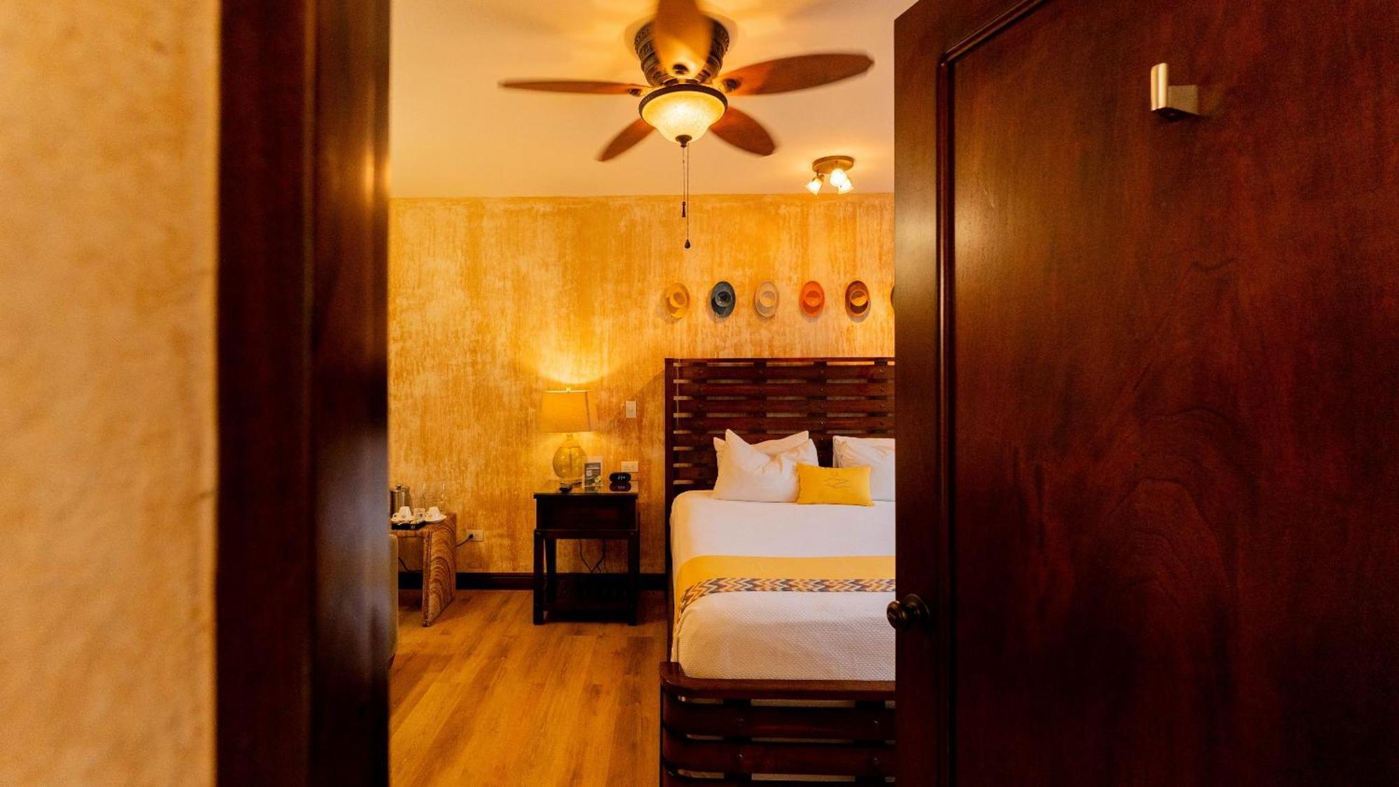 Hotel Buena Vista Chic Pilas