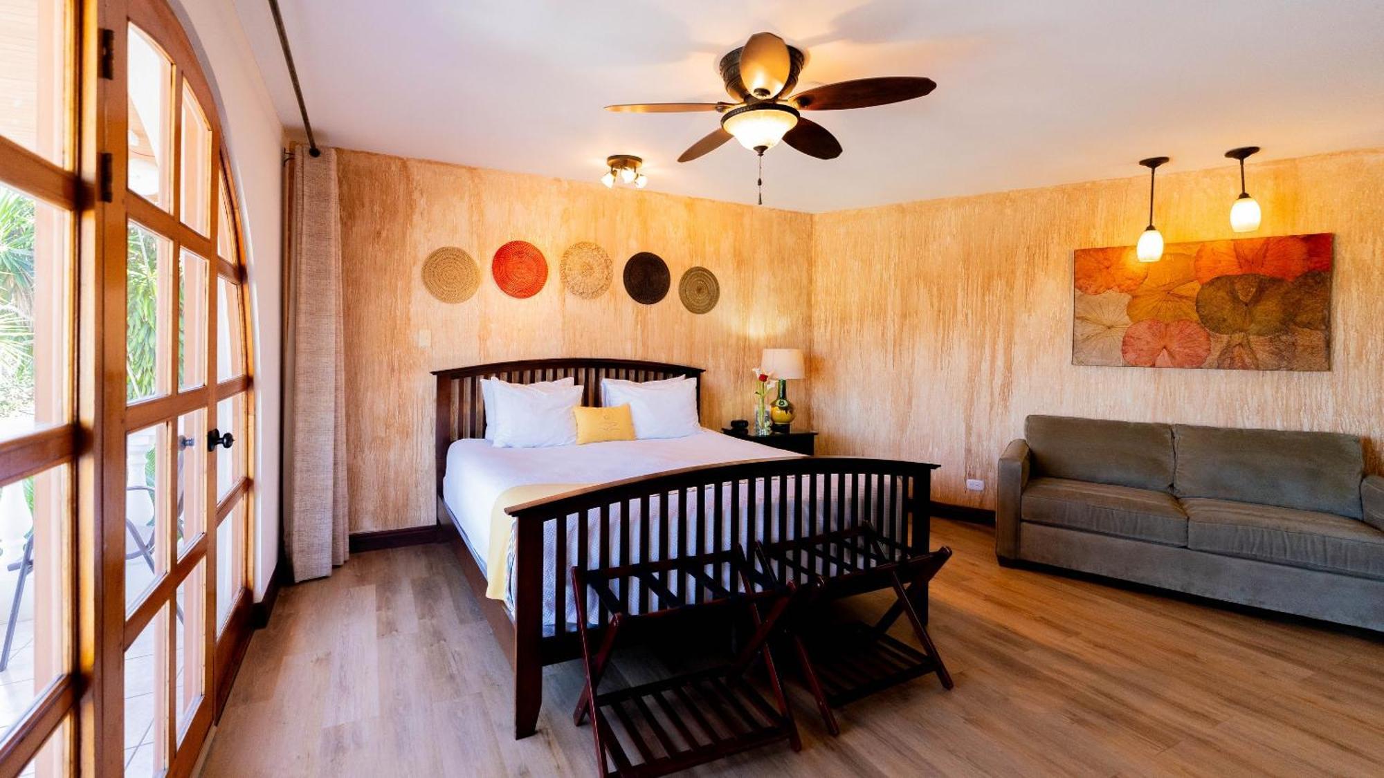 Buena Vista Chic Hotel