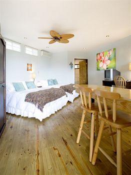 Out Of Bounds Boutique Hotel 3*