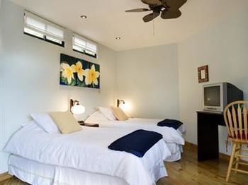 Hotel Out Of Bounds Boutique