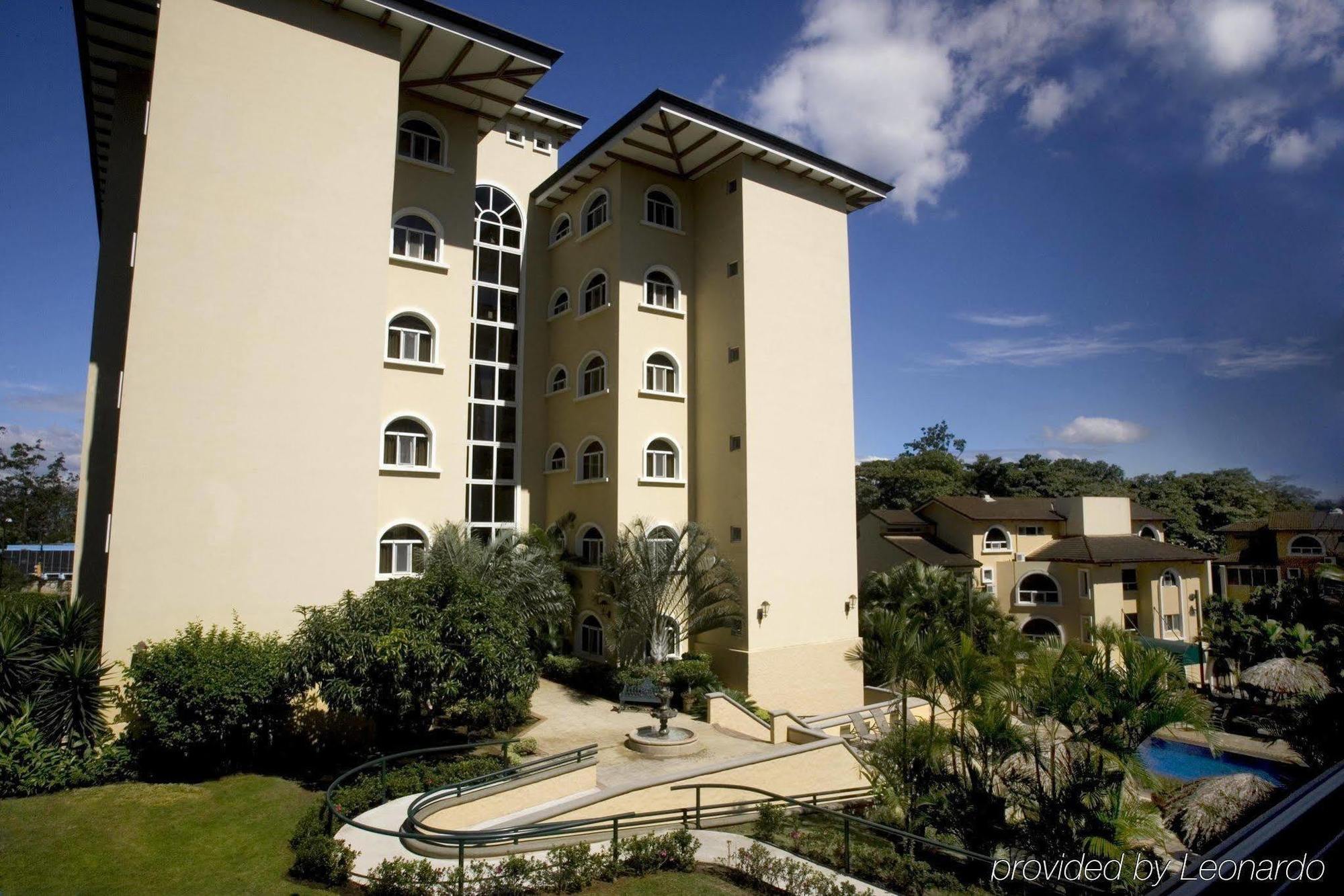 Apartotel & Del Rio Hotel