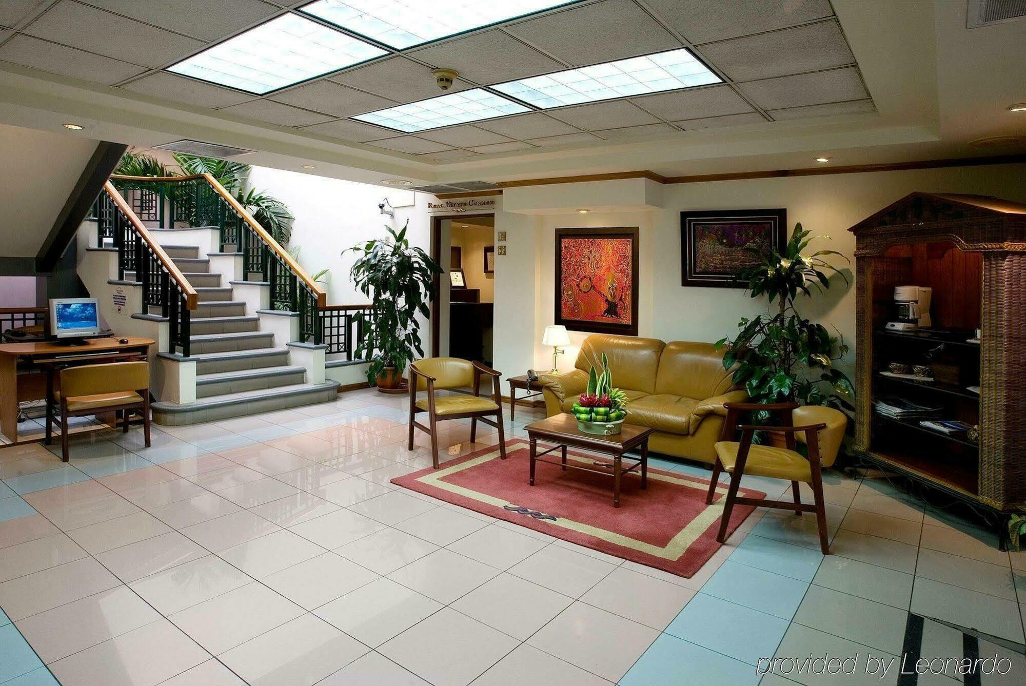 Apartotel & Del Rio Hotel 4*