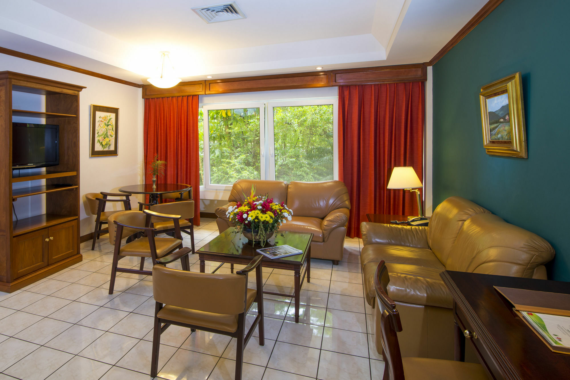 Hotel Apartotel & Del Rio 4*