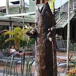 Arenal Poshpacker