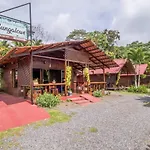 La Fortuna Waterfall Bungalows