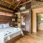 La Fortuna Waterfall Bungalows