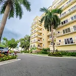 Ocean Terrace, Beachfront- A505