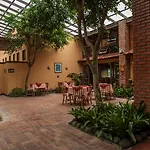 Hotel Arenal Lodge